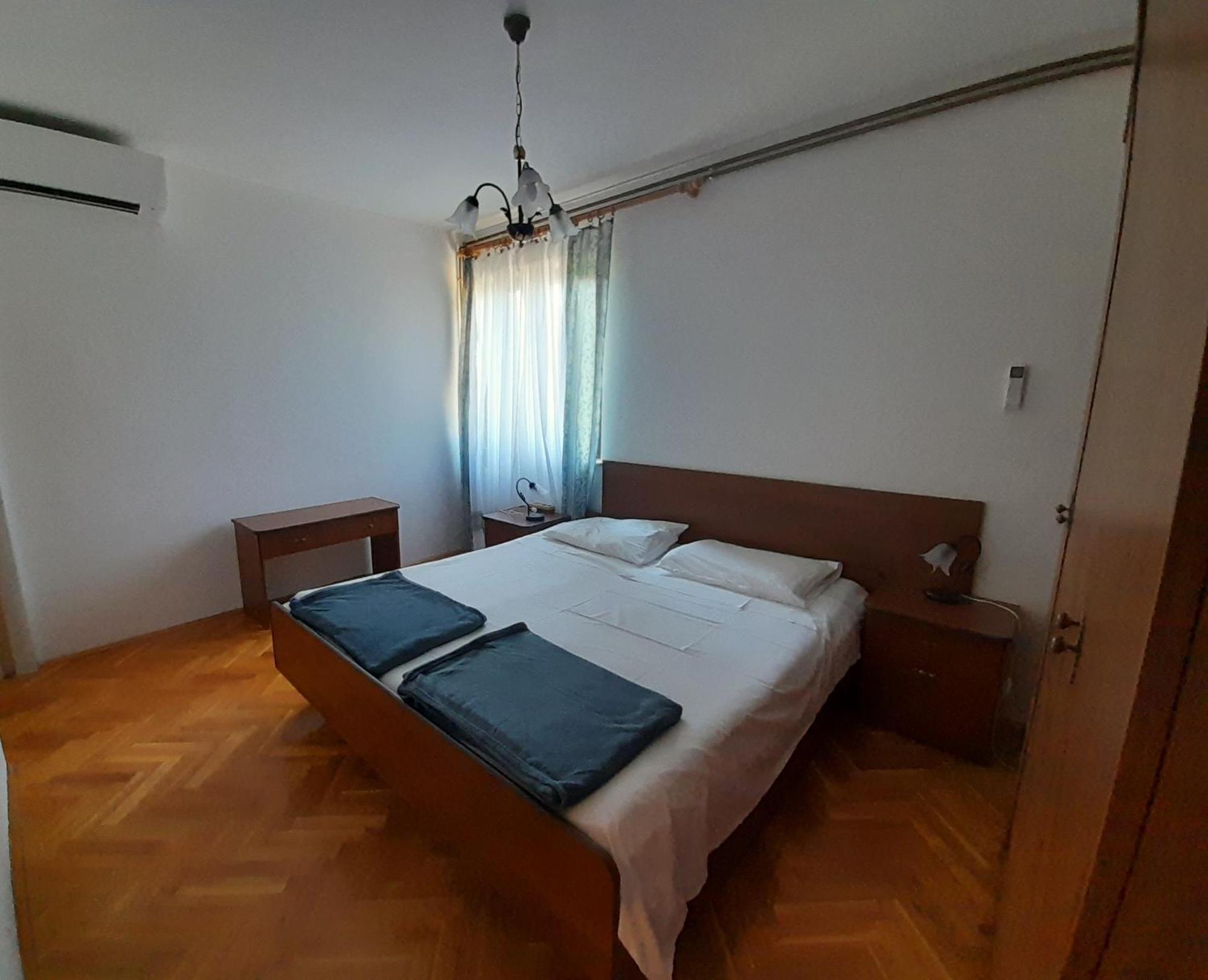 Rooms Biserka Baška Стая снимка